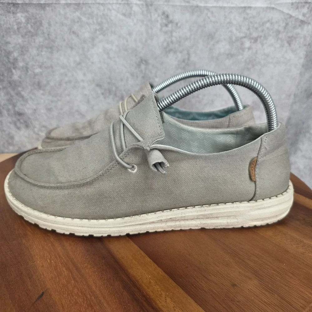 Hey Dude Shoes Womens 10 Wendy Casual‎ Sneaker Navy Chambray Lace Up Low Top